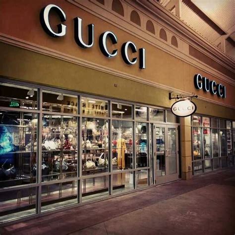 gucci shop outlet near me.